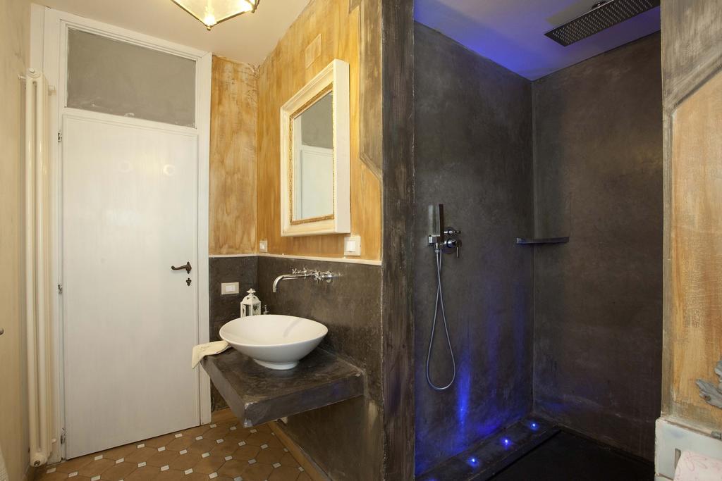 Bed and Breakfast Un Ospite A Fontania Gaeta Habitación foto